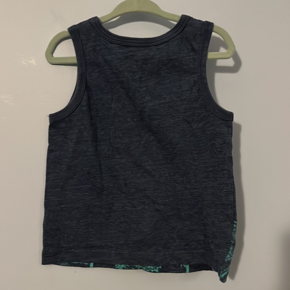 T-shirt - Picture 7 of 7